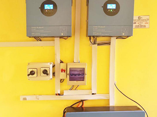 两台5KW离网逆变器+10KWH锂电池构建家庭高效离网储能系统